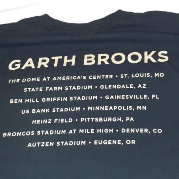 Garth Brooks 2019 Stadium Tour Tee T-Shirt 2 Sided - Picture 4 of 6